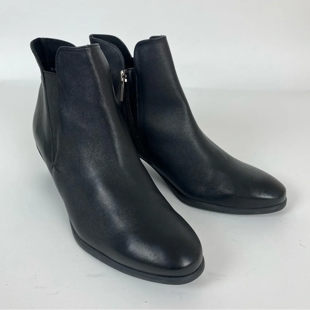 NEW Munro Women's Ankle Boots Size 8.5 Wide Black Leather Bootie Jackson Zip